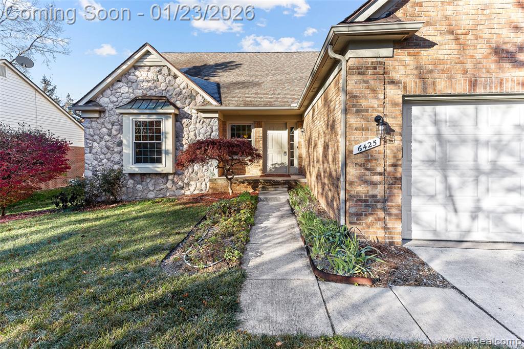 6425 Southpointe Drive, Troy, MI 48085 — Photo 33
