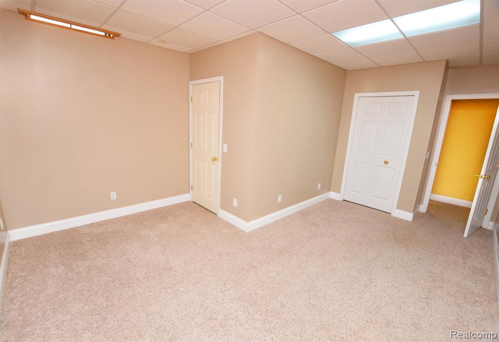 8274 North PORT, Grand Blanc, MI 48439 — Photo 15