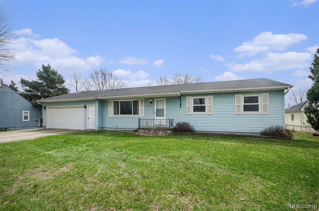 8100 RUSSELL Street, Shelby Twp, MI 48317 — Photo 3