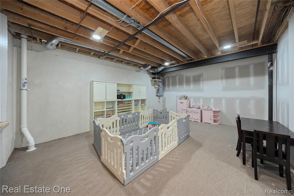 6210 Orchard Woods Drive, West Bloomfield, MI 48324 — Photo 54