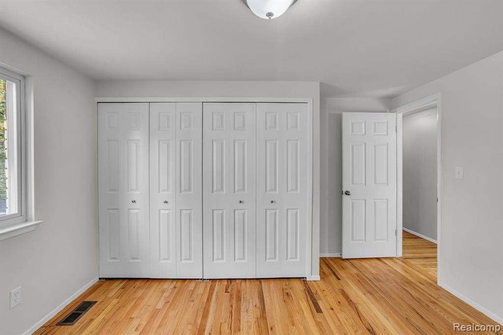 7828 KAISER Street, Canton, MI 48187 — Photo 21