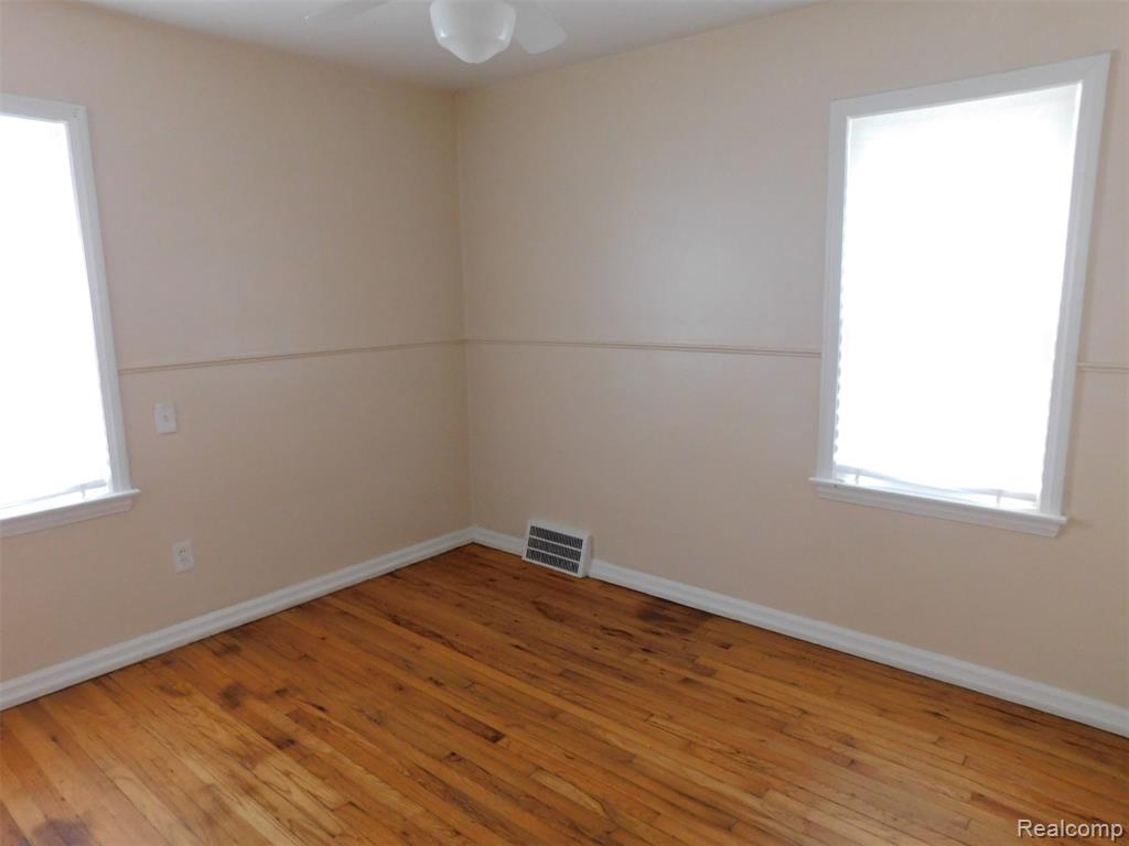 9560 Nathaline, Redford, MI 48239 — Photo 8