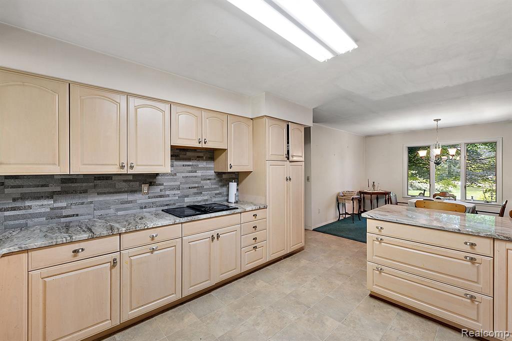 6152 GOLF CLUB Road, Howell, MI 48843 — Photo 21