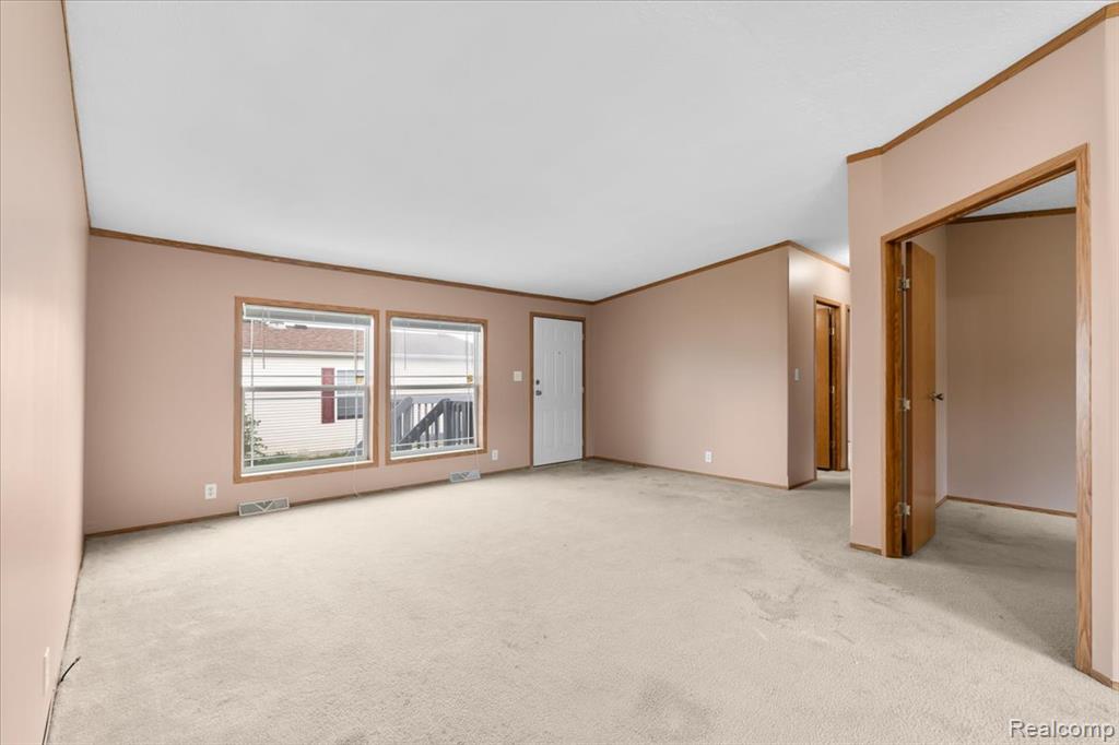 4477 Single Tree Drive, Howell, MI 48843 — Photo 3