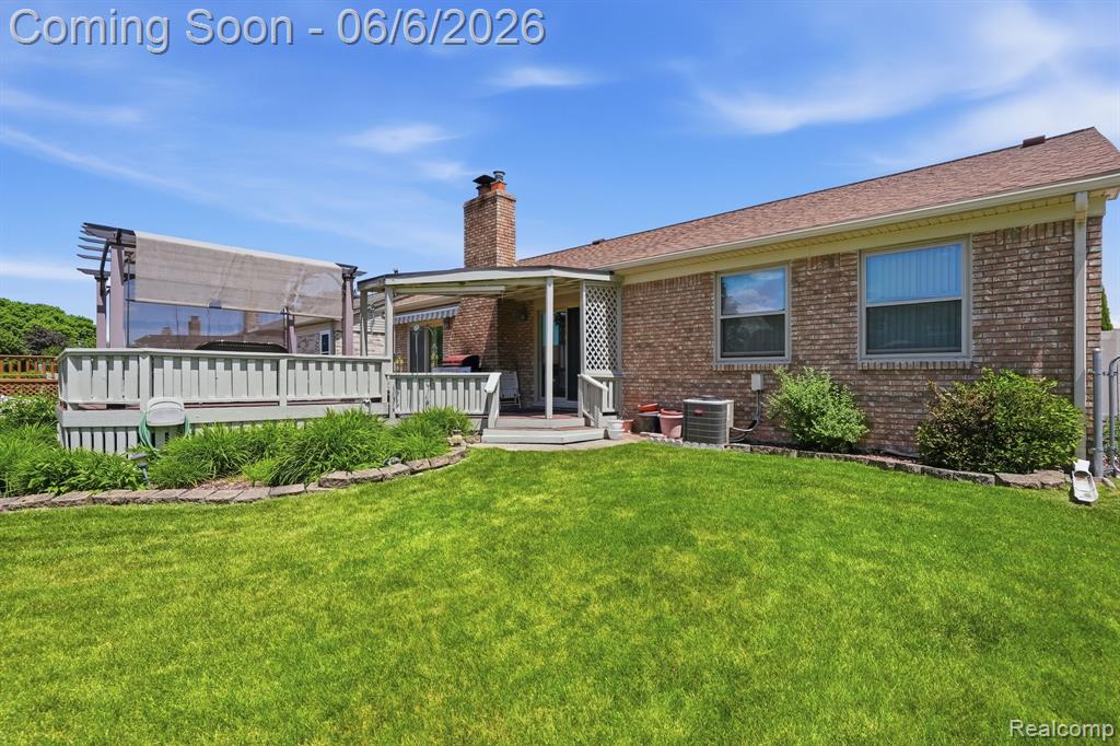 42321 Royal Lane, Clinton Twp, MI 48038 — Photo 39