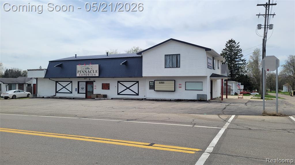 200 W Main Street, Addison, MI 49220