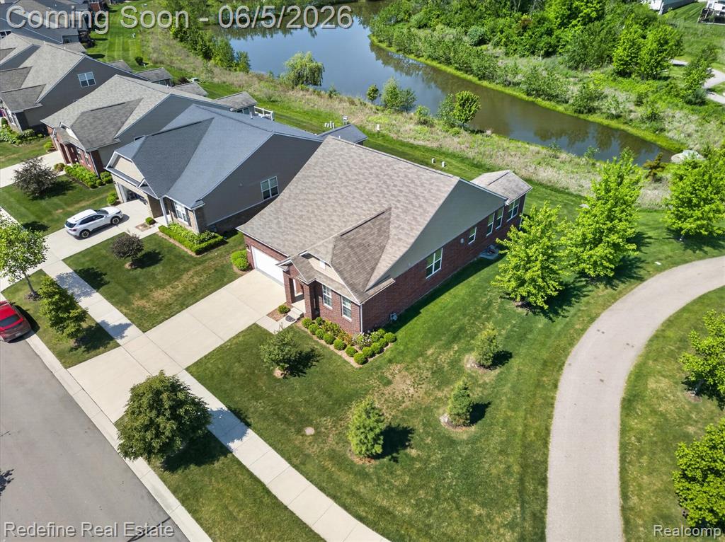 49916 Alden, Canton, MI 48188 — Photo 48