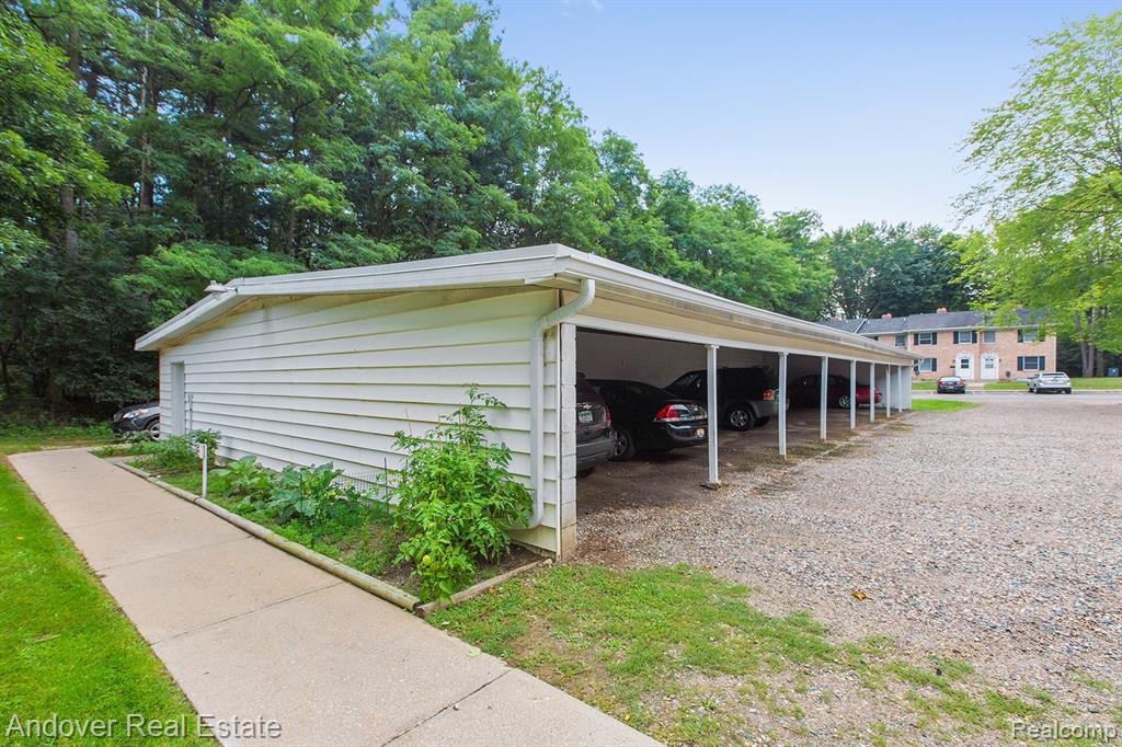 600 Garrison Rd Road, Battle Creek, MI 49017 — Photo 5