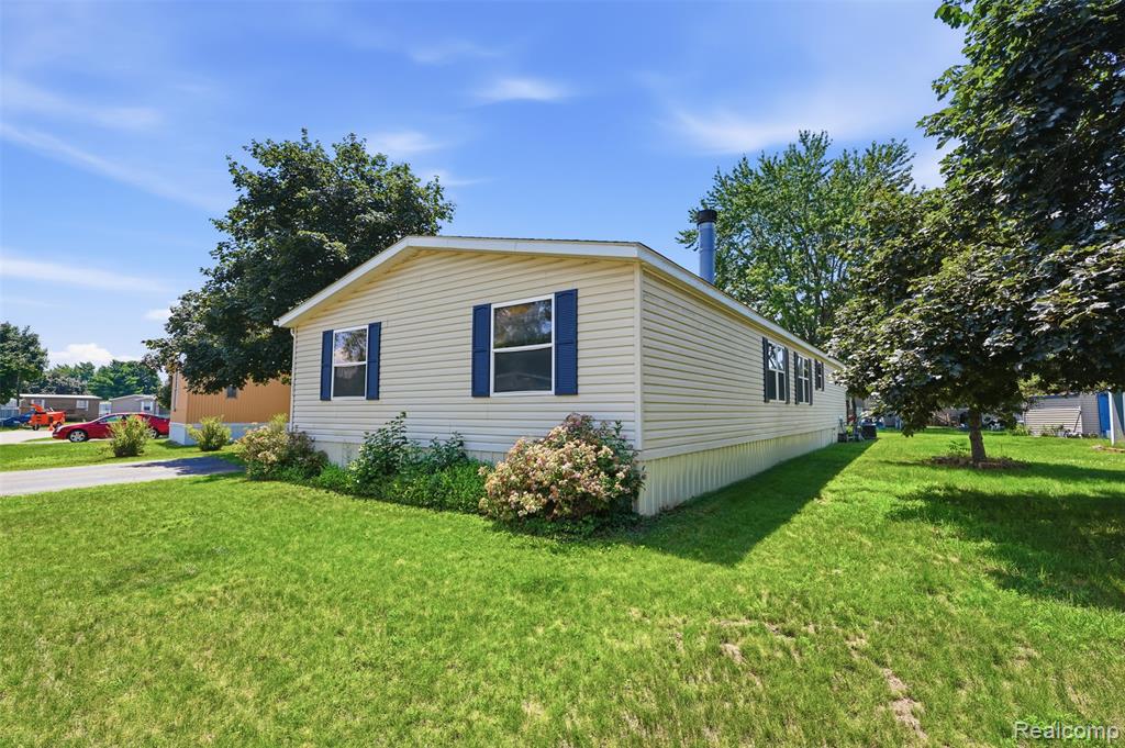 4634 Butternut Street, Clarkston, MI 48348 — Photo 24
