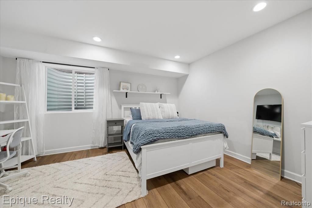 114 Bellevue Avenue, Lake Orion, MI 48362 — Photo 12