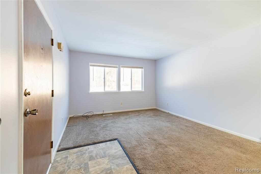 12579 Spruce Lane, Perry, MI 48872 — Photo 12