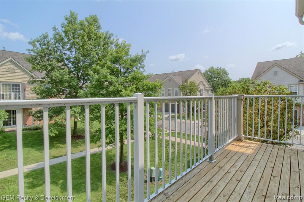 40420 BLYTHEFIELD Lane, Canton, MI 48188 — Photo 20