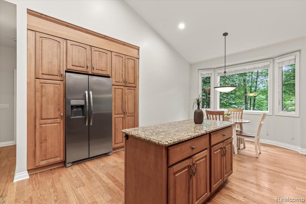 15301 Oak Hollow Drive, Holly, MI 48442 — Photo 25
