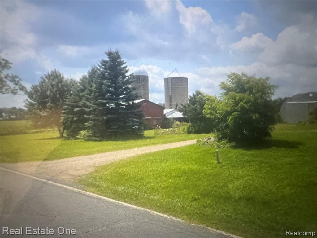 5551 N Gibbs Road, Albion, MI 49224 — Photo 3