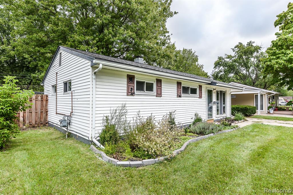 1539 GROVE Road, Ypsilanti, MI 48198 — Photo 31