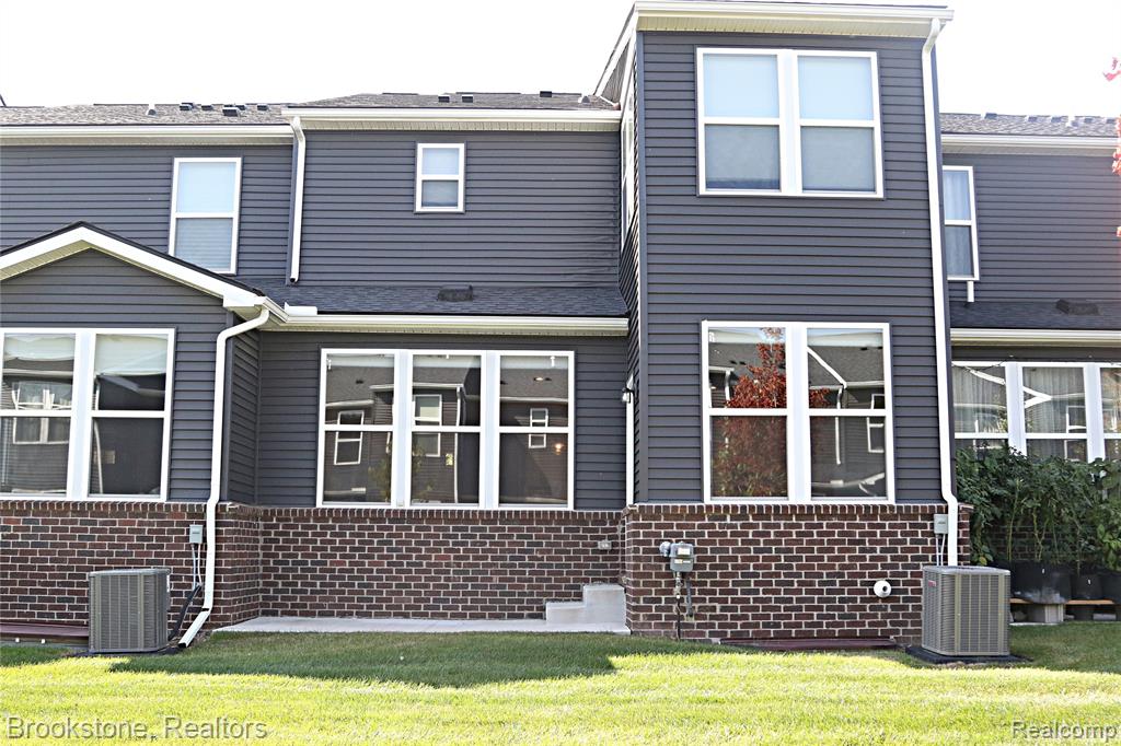 4789 Glenora Drive, Lake Orion, MI, 00000