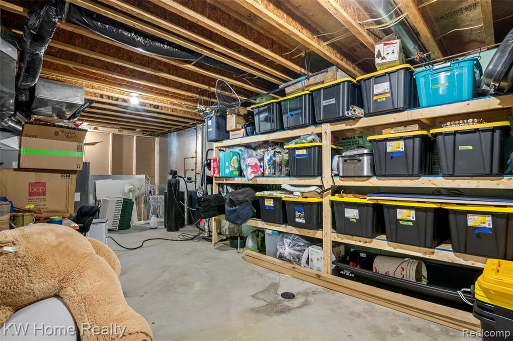 500 Clearwater Drive, Perry, MI 48872 — Photo 41
