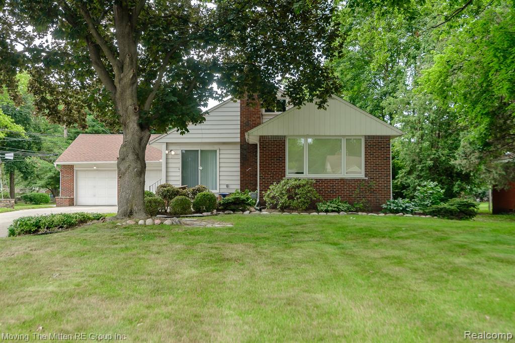 9205 Rocker Avenue, Plymouth, MI 48170 — Photo 2