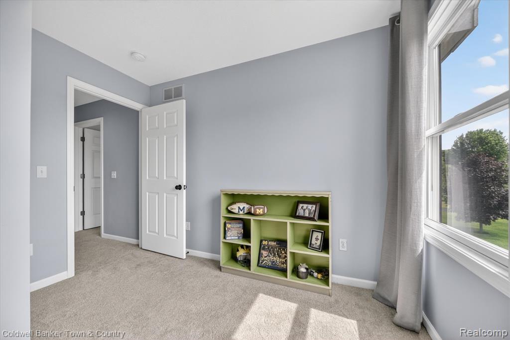 918 Gray Fox Court, Howell, MI 48843 — Photo 40