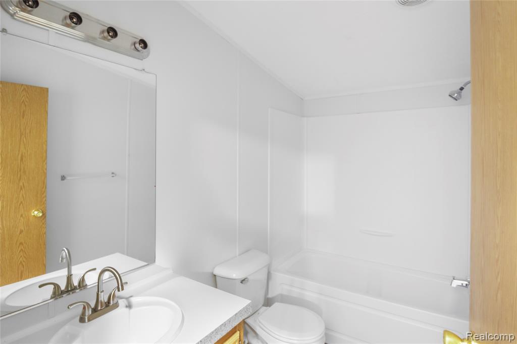 328 White Oak Lane, Whittaker, MI 48190 — Photo 18