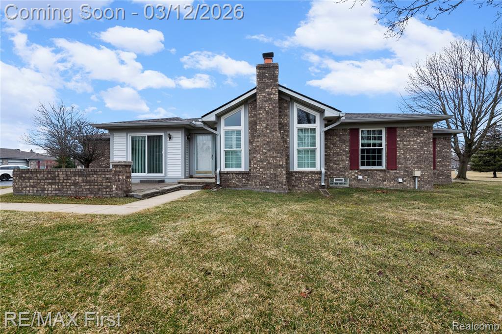 48578 Edgemont Court, Utica, MI 48315 — front exterior