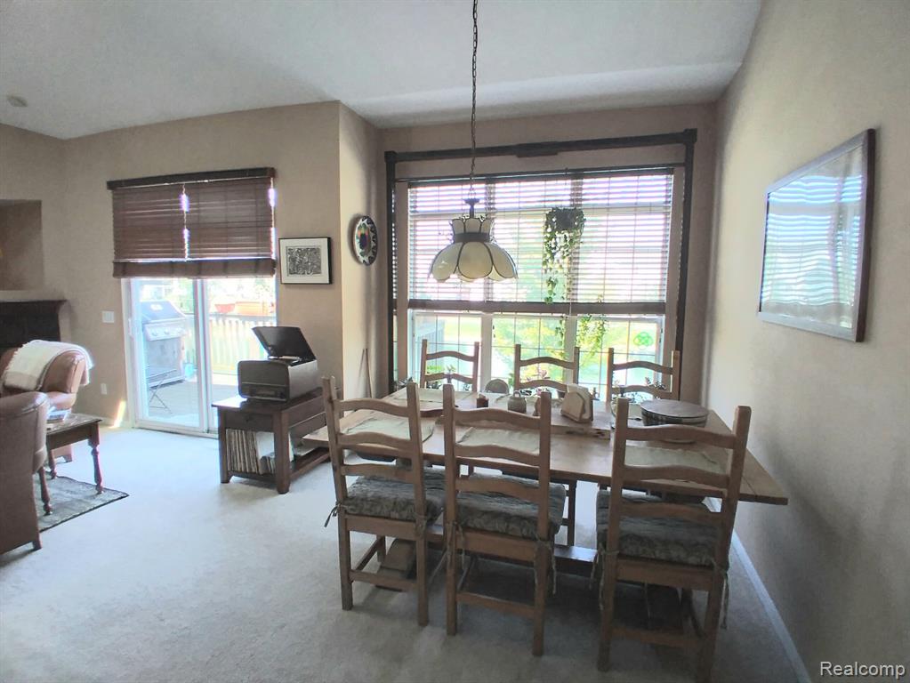 5528 GALLERY PARK, Ann Arbor, MI 48103 — Photo 16