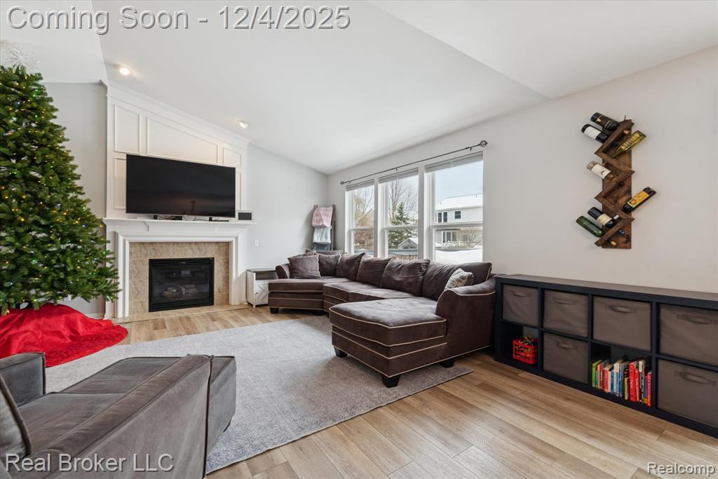 7573 Carlton Drive, Ypsilanti, MI 48197 — Photo 10