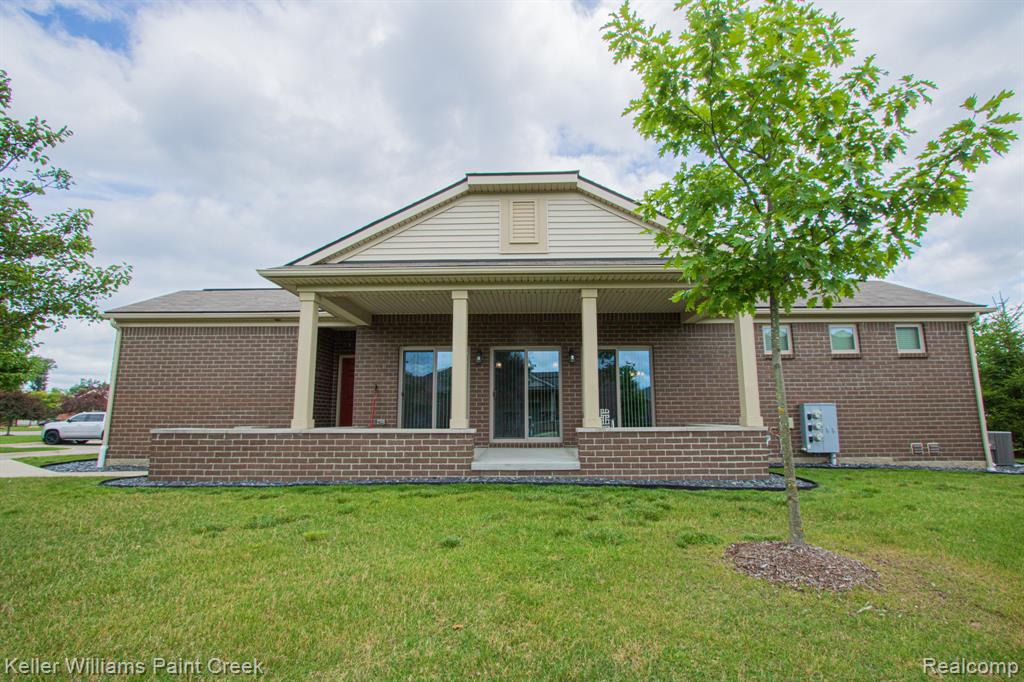 49231 Hanna Court, Macomb, MI 48042 — Photo 29
