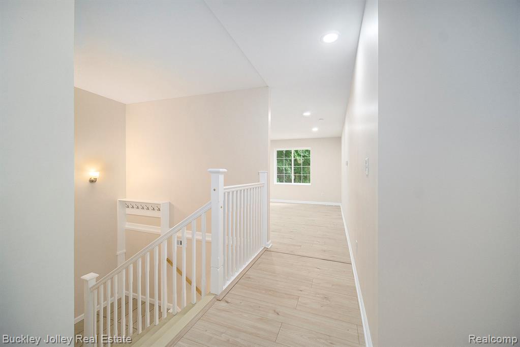 10303 Nine Mile Road, Whitmore Lake, MI 48189 — Photo 15