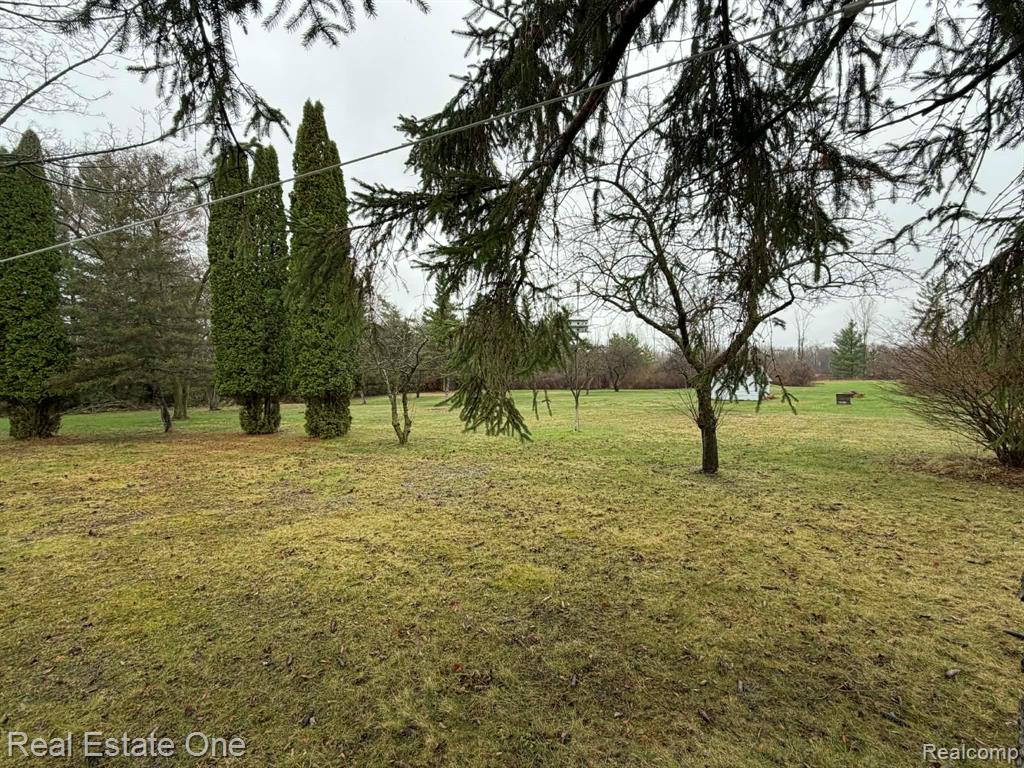 1653 E Pinconning Road, Pinconning, MI 48650 — Photo 30