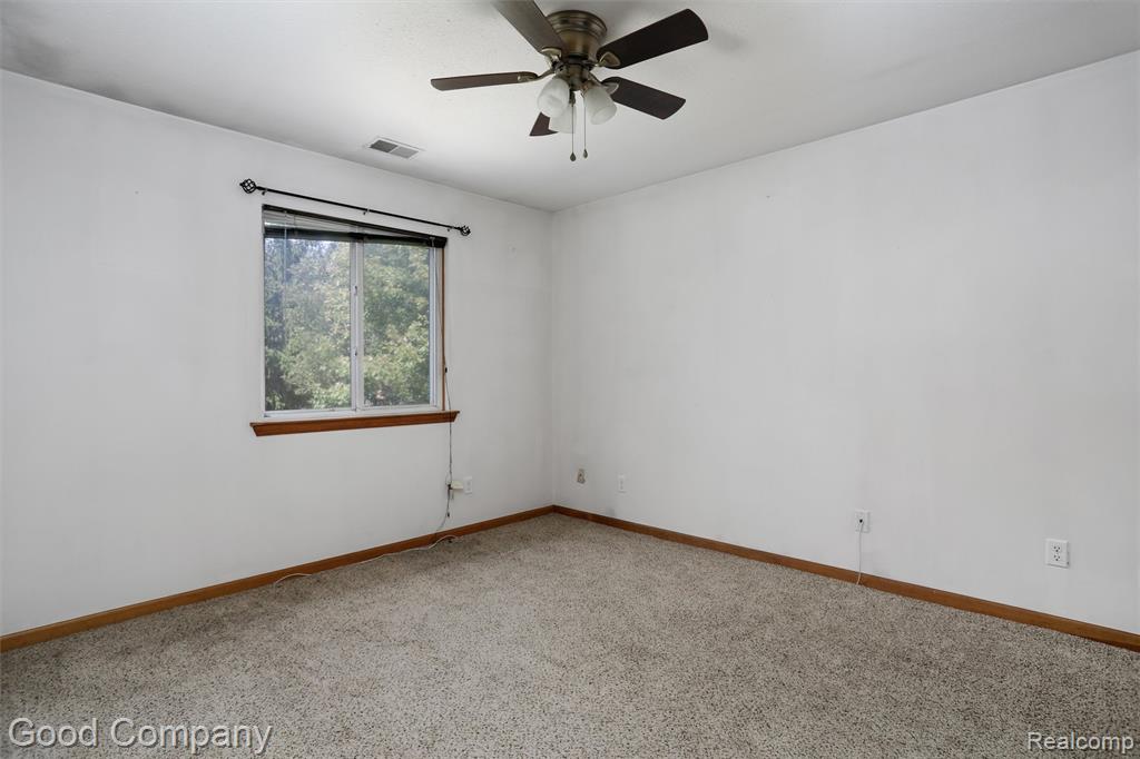 336 Marigold Circle, Westland, MI — Photo 18