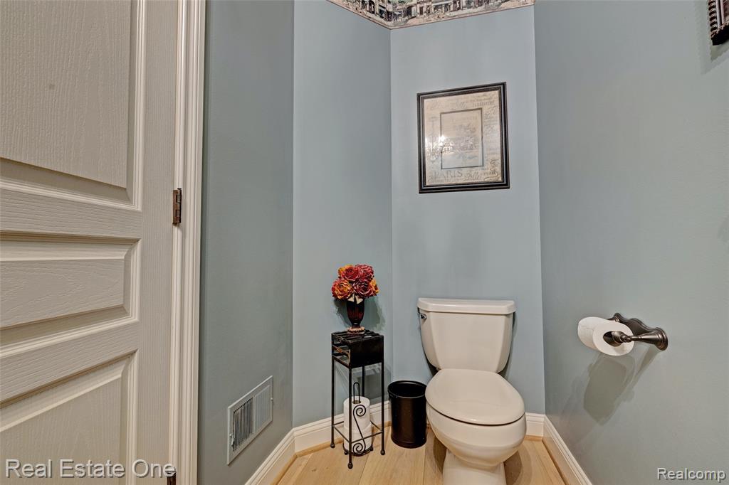 509 Bluebird Trail, Ortonville, MI 48462 — Photo 32