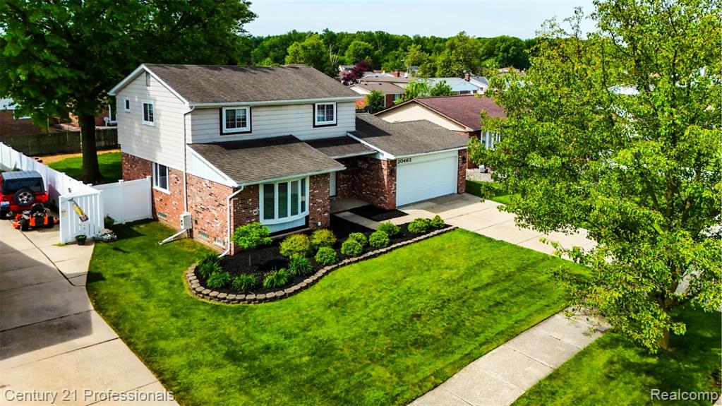 20463 Law Avenue, Brownstown, MI 48183 — Photo 4