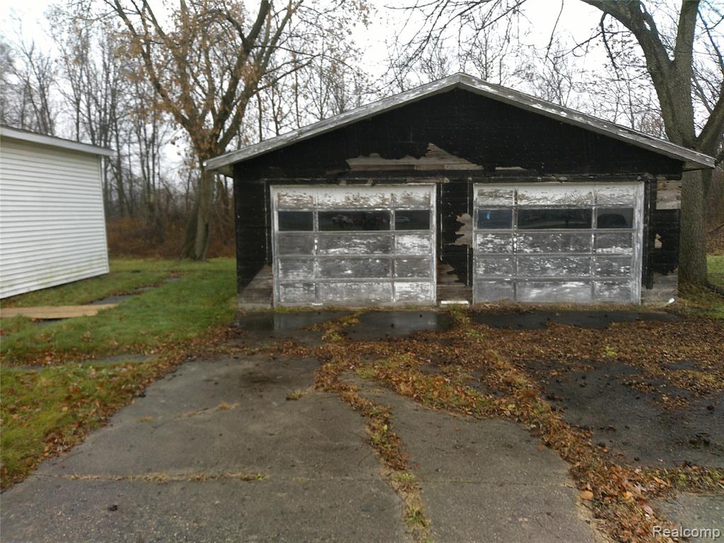 301 Chesaning Street, St. Charles, MI 48655 — Photo 3