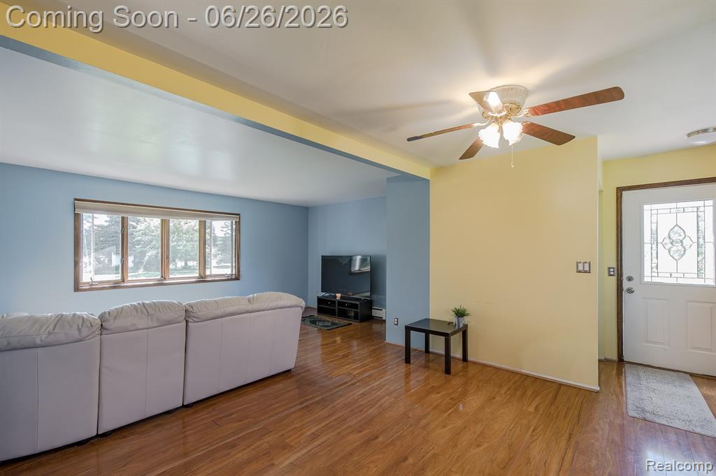 9635 Ortonville Road, Clarkston, MI 48348 — Photo 10