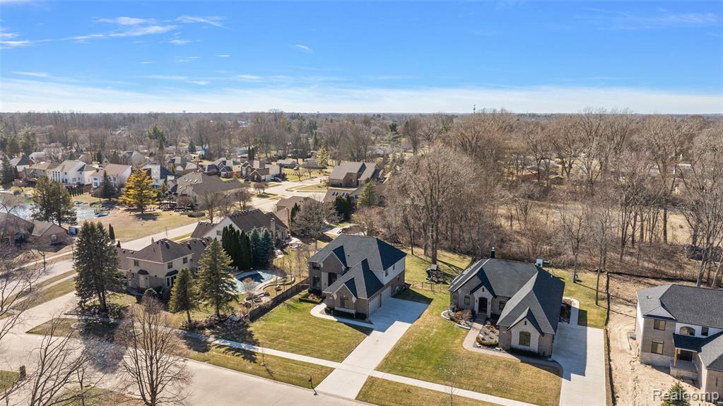 49517 White Mill Drive, Shelby Twp, MI 48317 — Photo 55