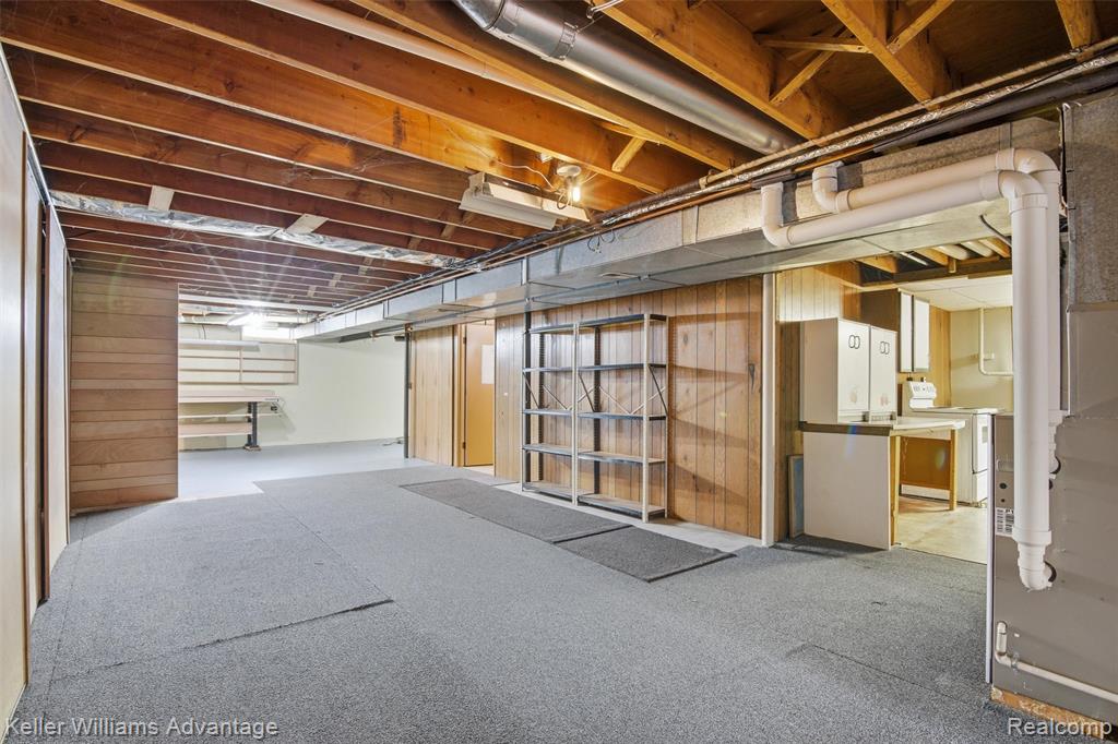 7670 7 Mile Road, Northville, MI, 48167