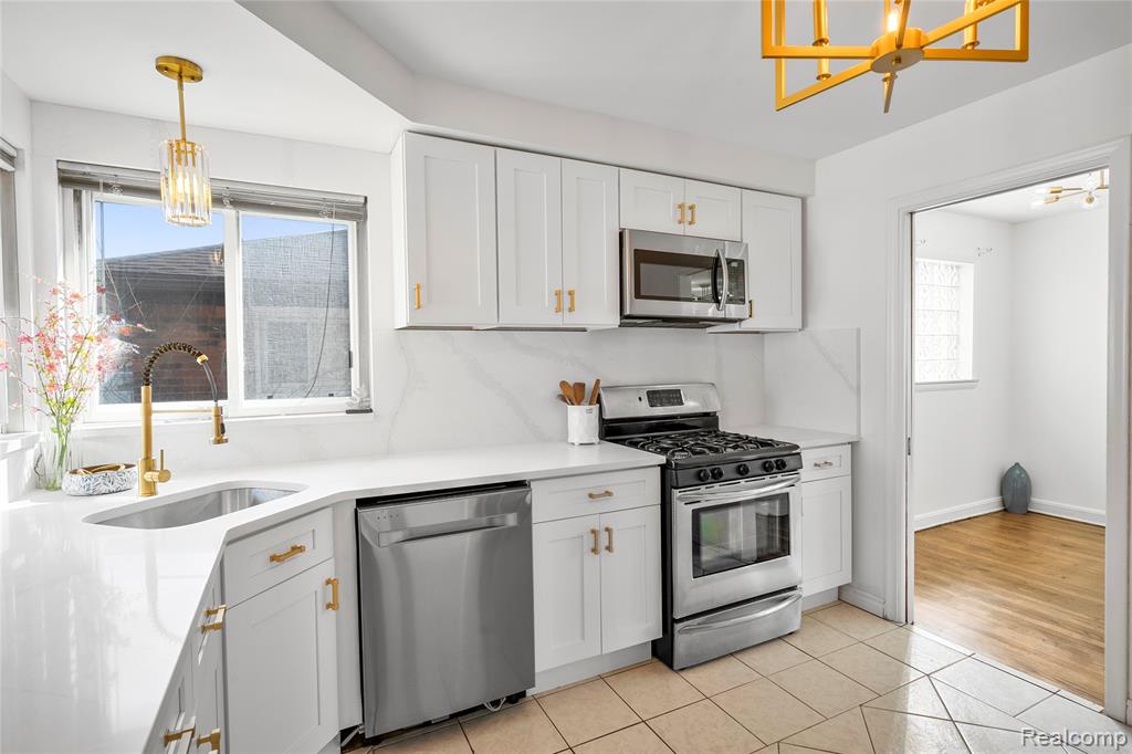 4971 Julius Boulevard, Westland, MI 48186 — Photo 13