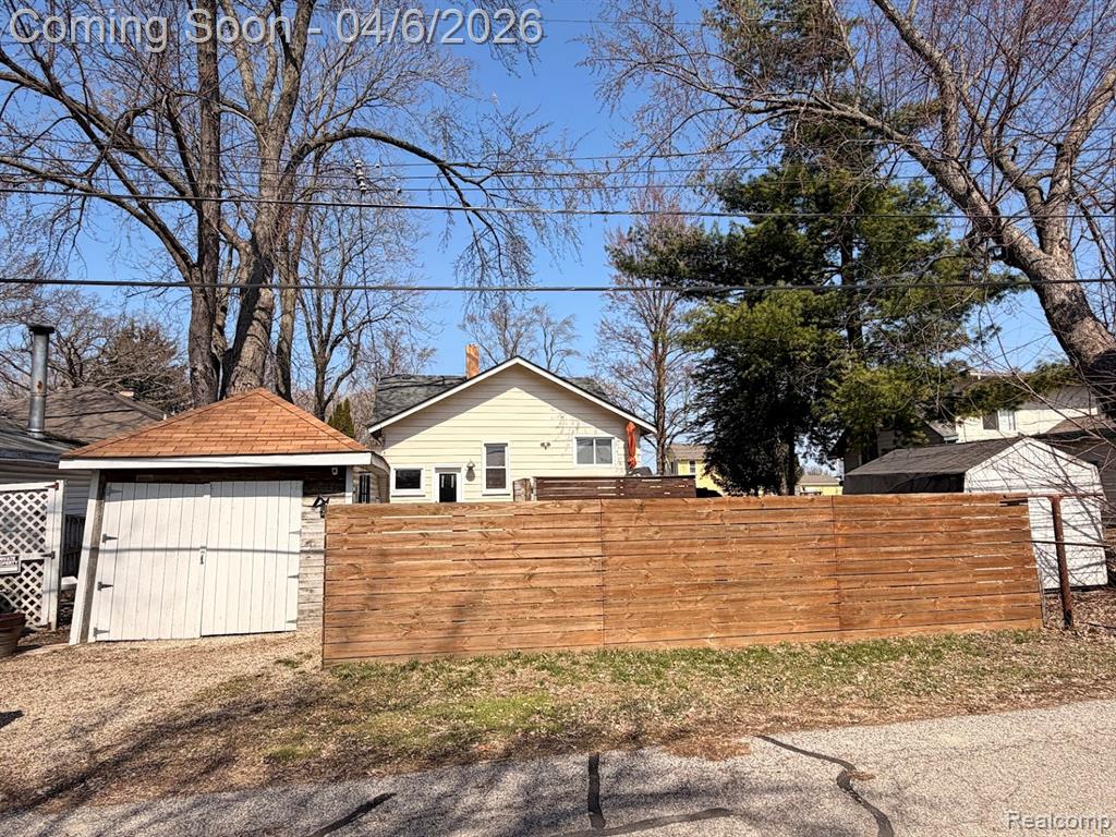 3051 Kenrick Street, Keego Harbor, MI 48320 — Photo 46