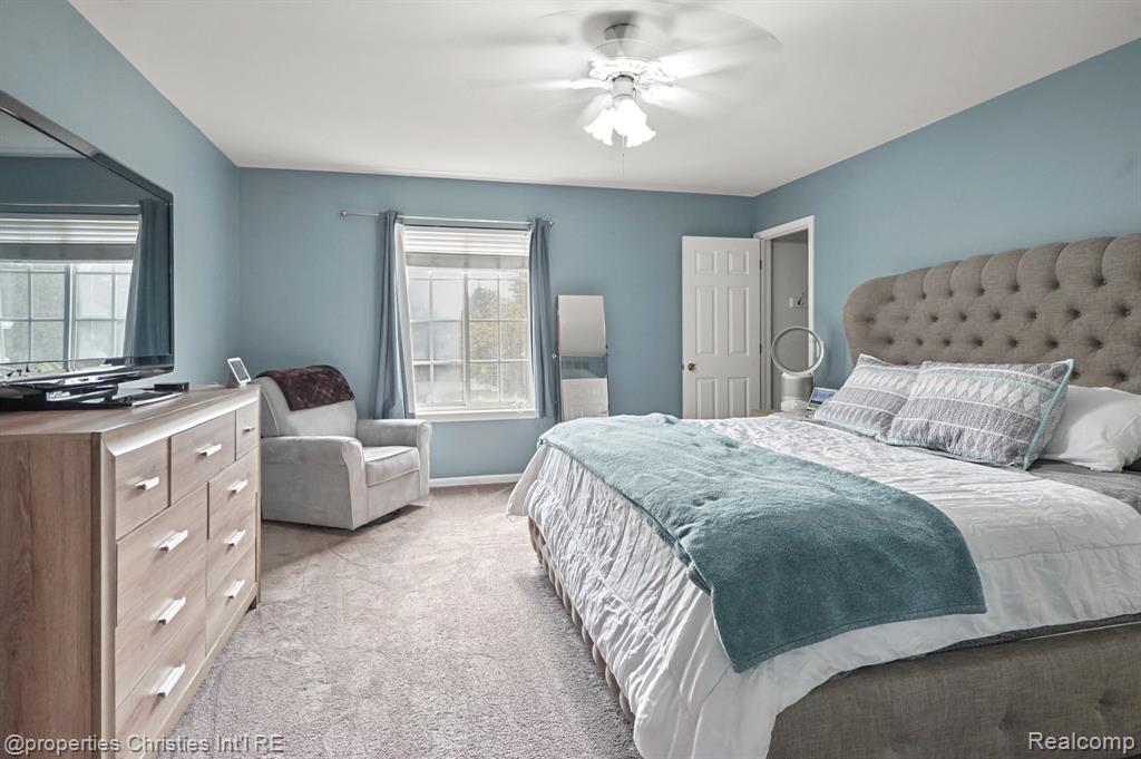 921 River Valley Drive, Lake Orion, MI 48362 — Photo 32