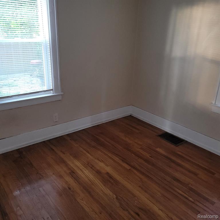 4240 WAVERLY Street, Detroit, MI 48238 — Photo 14