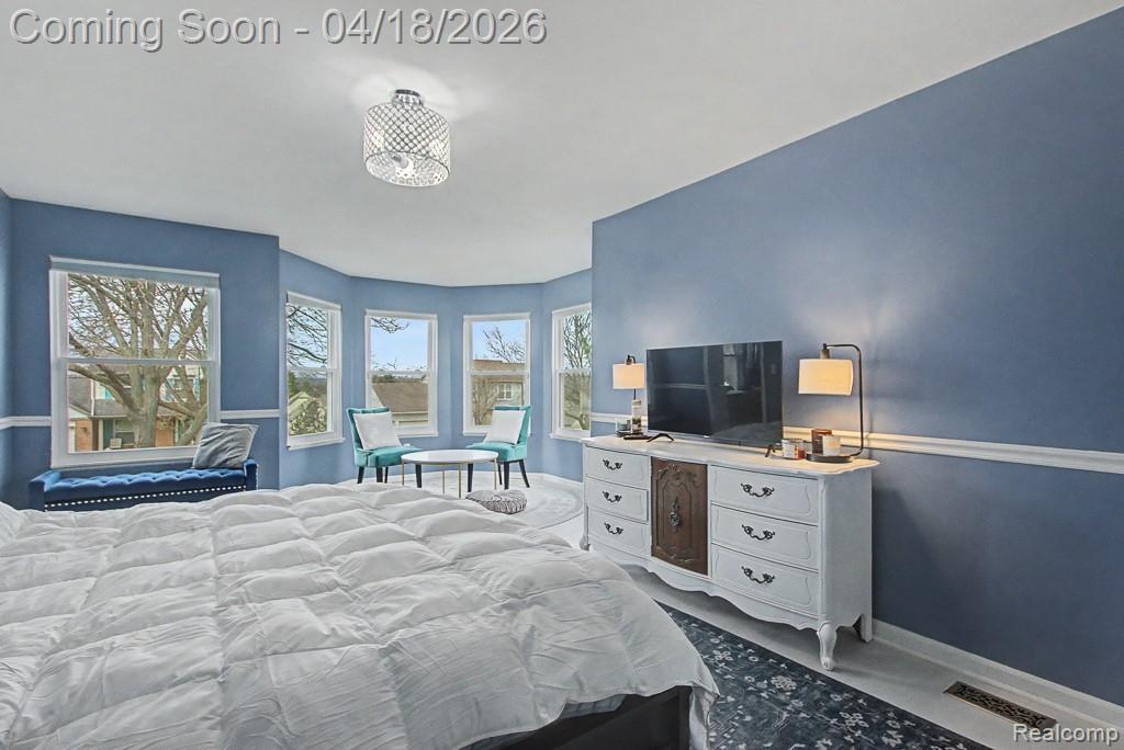 523 Dorchester Way, Milford, MI 48381 — Photo 22