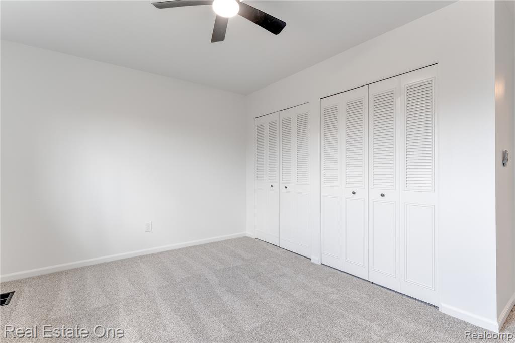 801 W Long Lake Road, 4, Bloomfield Hills, MI 48302 — Photo 13