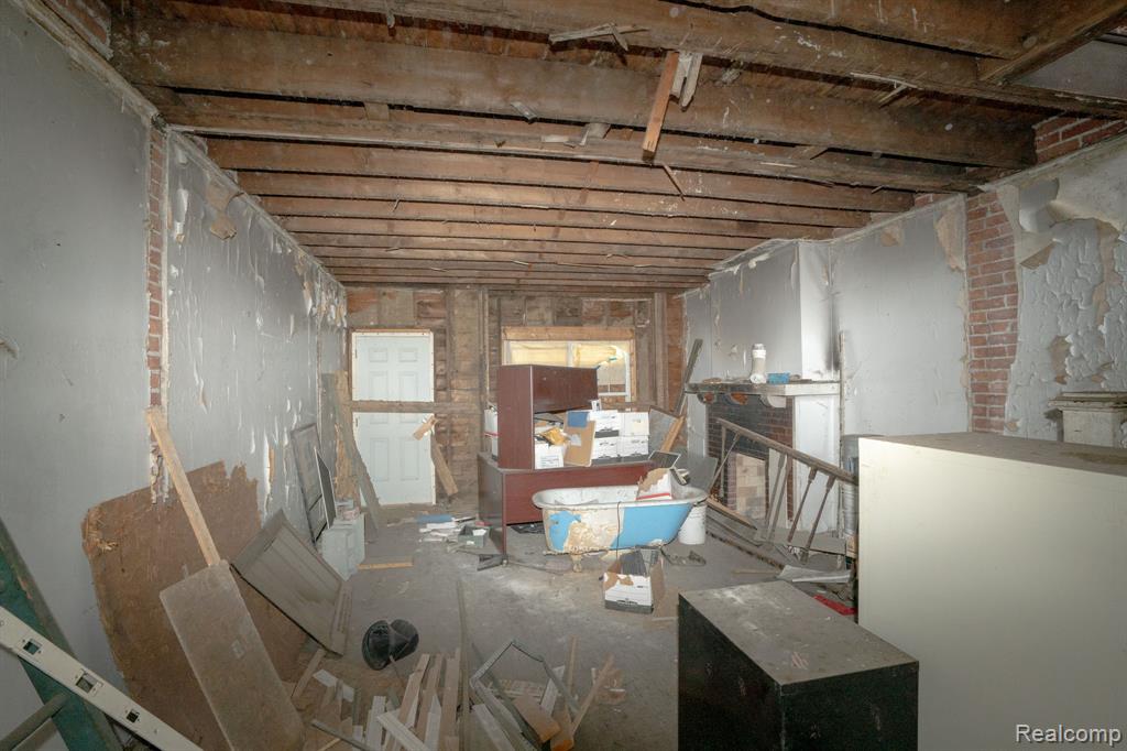 7250 Saint Paul Street, Detroit, MI 48214 — Photo 26
