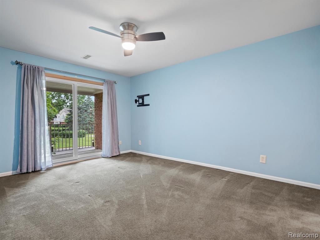 56404 CHESAPEAKE Trail, Shelby Twp, MI 48316 — Photo 22