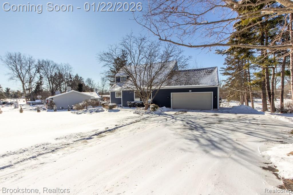 4188 Loch Drive, Highland, MI — Photo 3