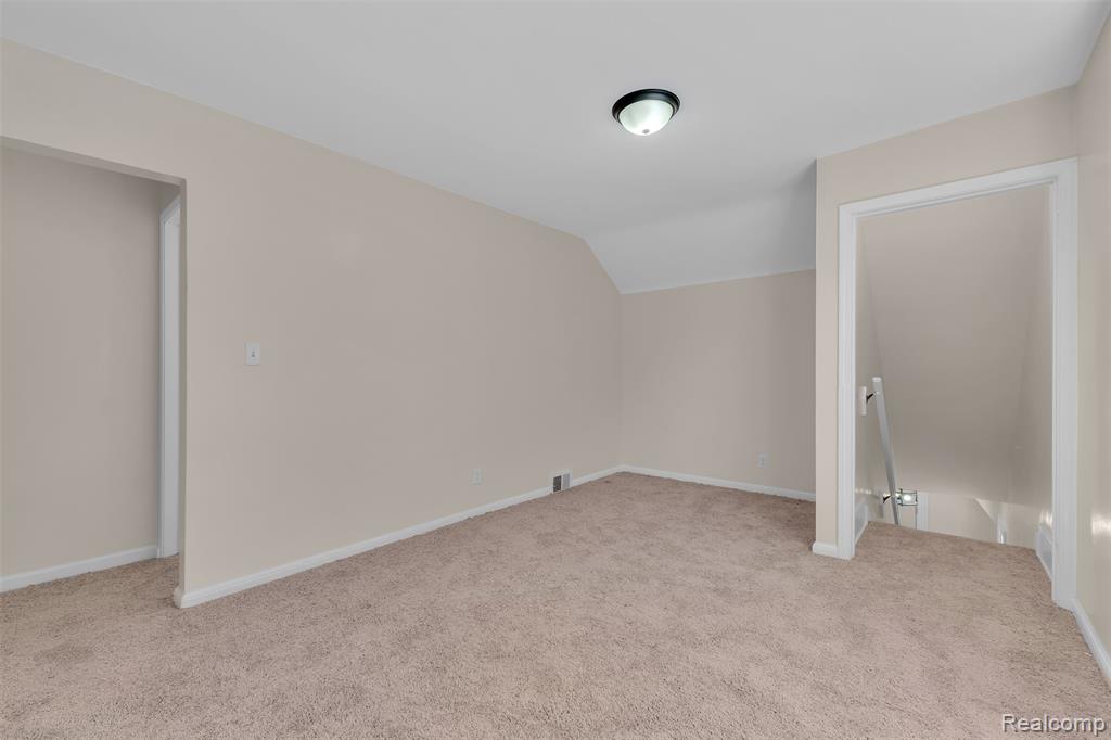 14521 SUSSEX Street, Detroit, MI 48227 — Photo 19