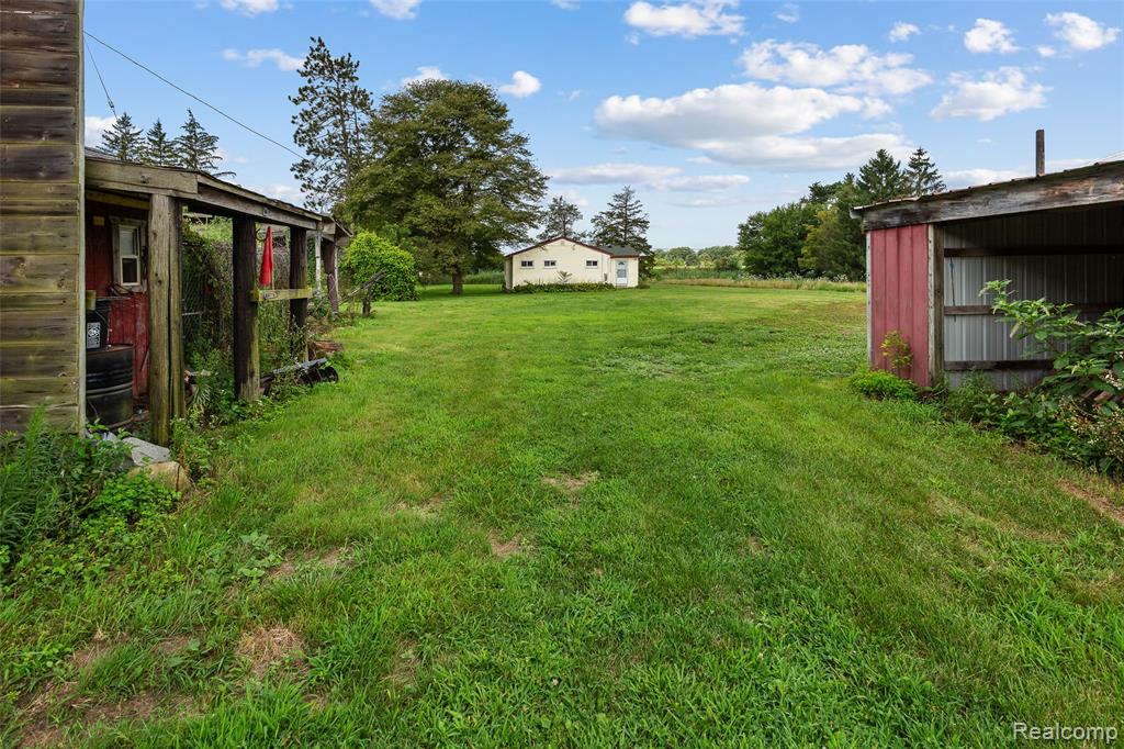 25245 Bell Road, New Boston, MI 48164 — Photo 13