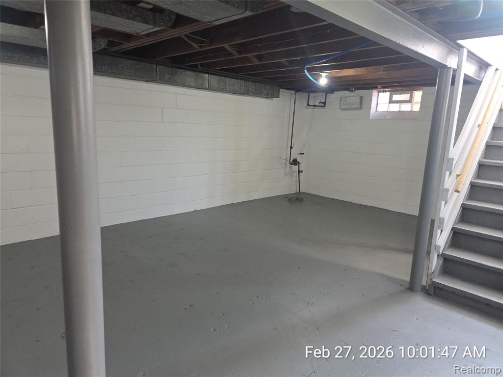 25695 Orchard Drive, Dearborn Heights, MI 48125 — Photo 3