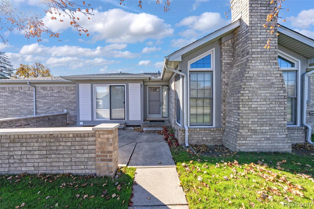 48391 Seawind Court, Shelby Twp, MI 48315 — Photo 19